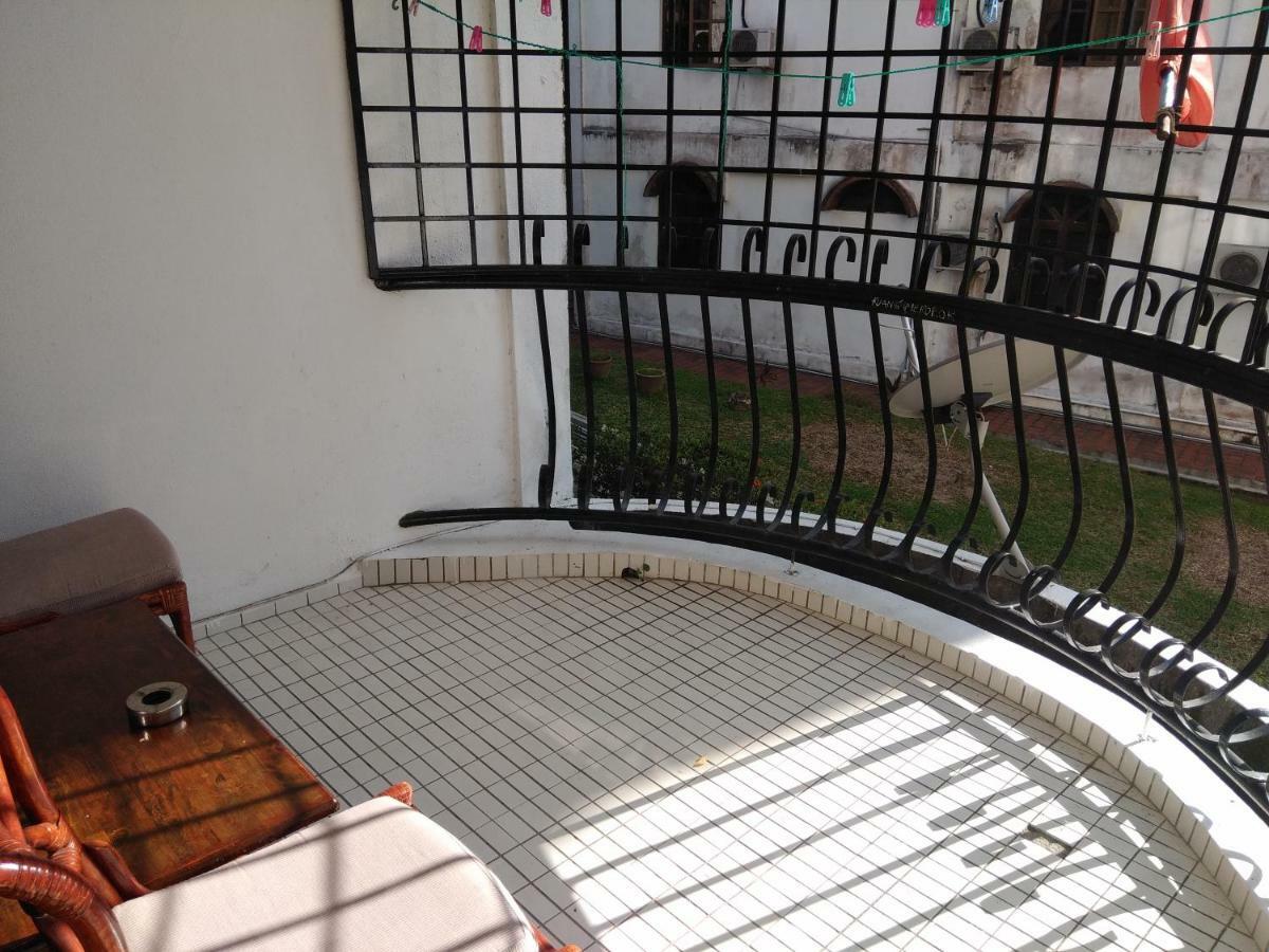 Seri Lagenda Apartment Kuah Exterior foto